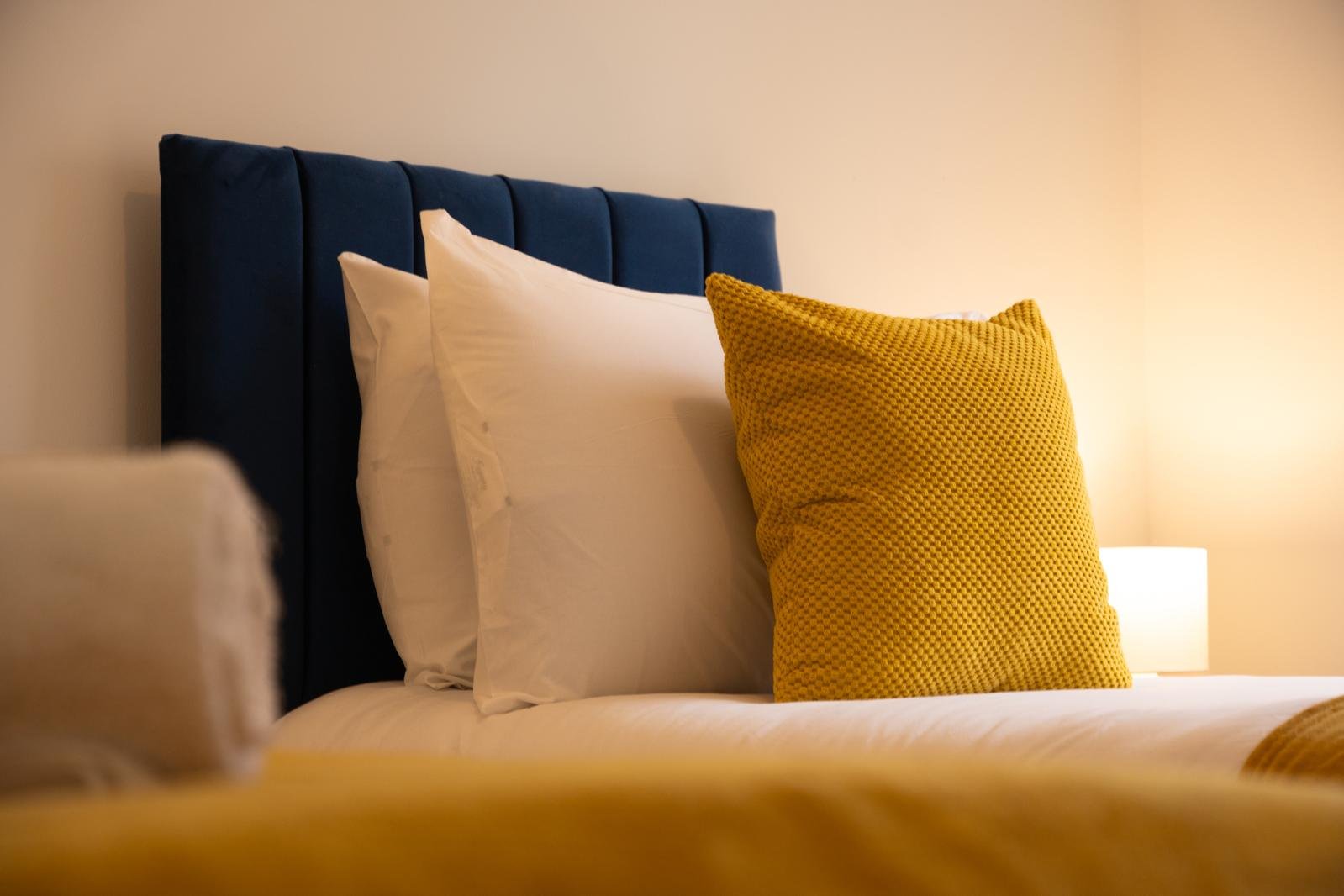 Short Let Accommodation Birmingham | West Bromwich Home Find-short-let-accommodation-near-Birmingham-at-West-Bromwich-Home.-A-convenient-holiday-apartment-in-the-West-Midlands.