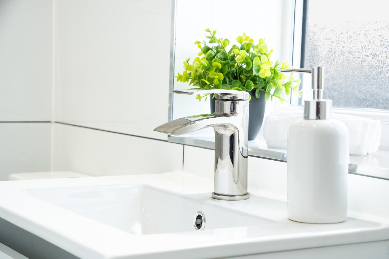 Short Let Accommodation Birmingham | West Bromwich Home Find-short-let-accommodation-near-Birmingham-at-West-Bromwich-Home.-A-convenient-holiday-apartment-in-the-West-Midlands.