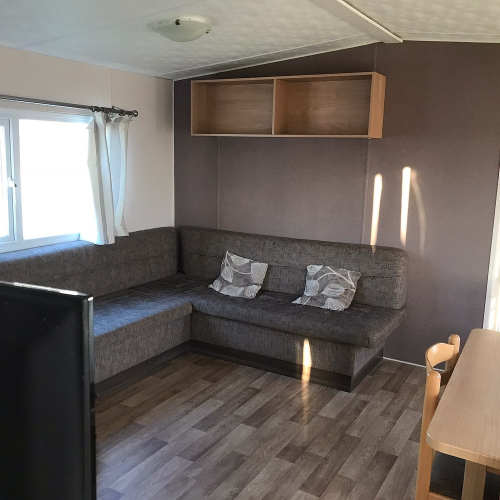 Hythe Road Holiday Home Serviced Apartments - Dymchurch | Urban Stay